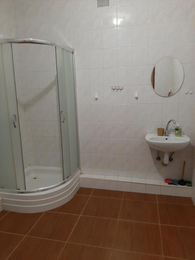 Apartment On Lermontova 35A Mukačevo Exteriér fotografie
